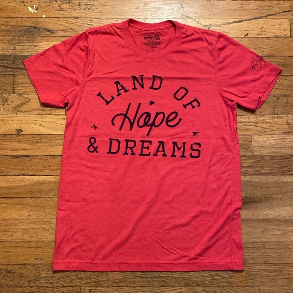 Hard Rock Cafe Red Short Sleeve Tee